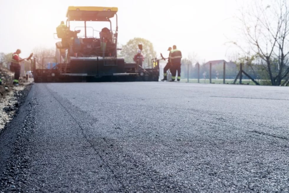 Choosing Utah asphalt paving contractor Top Job Asphalt for Long-Term Durability